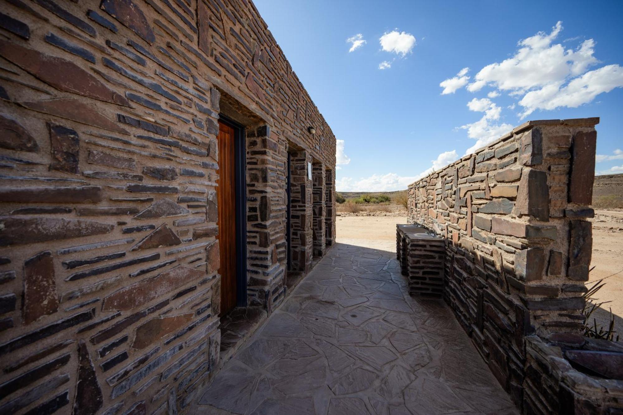 Fish River Canyon Canyon Roadhouse Campsite חדר תמונה