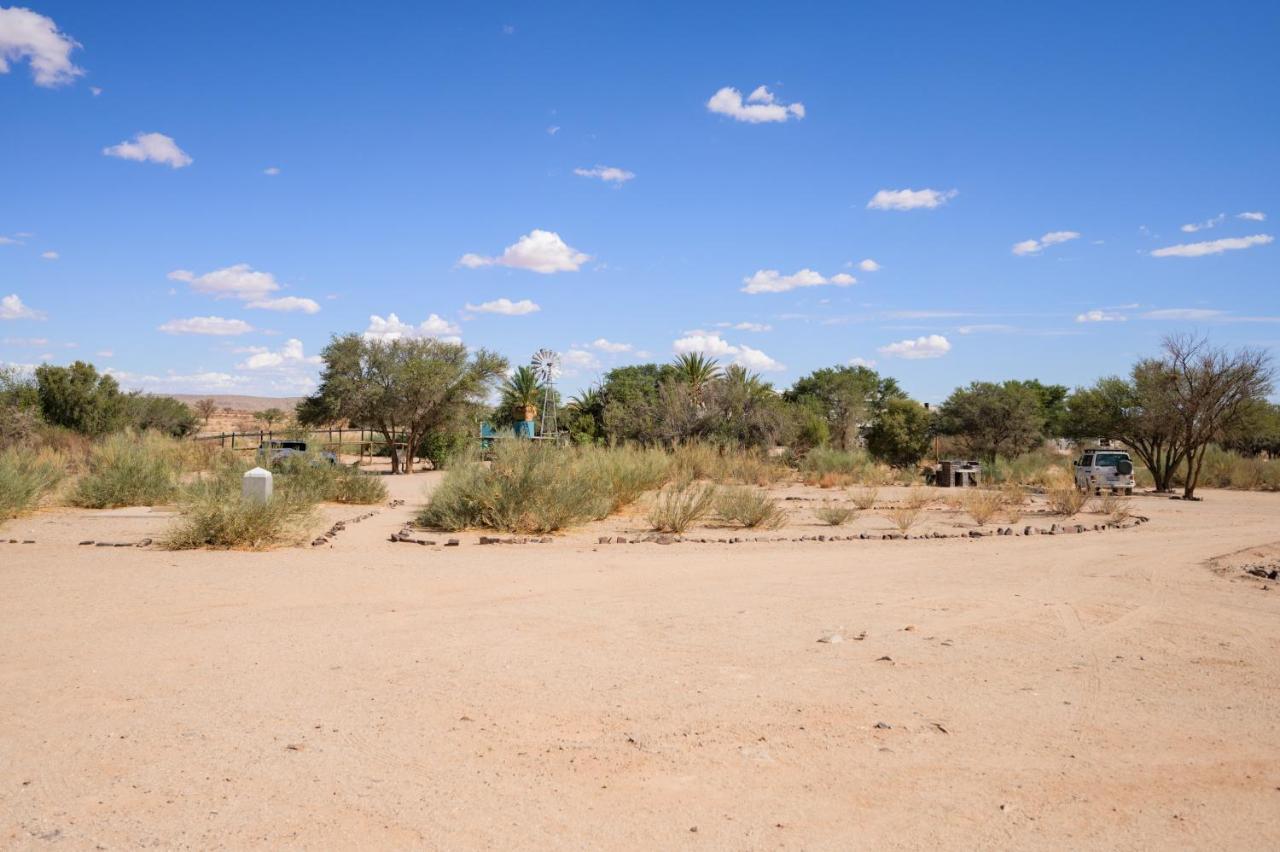 Fish River Canyon Canyon Roadhouse Campsite מראה חיצוני תמונה